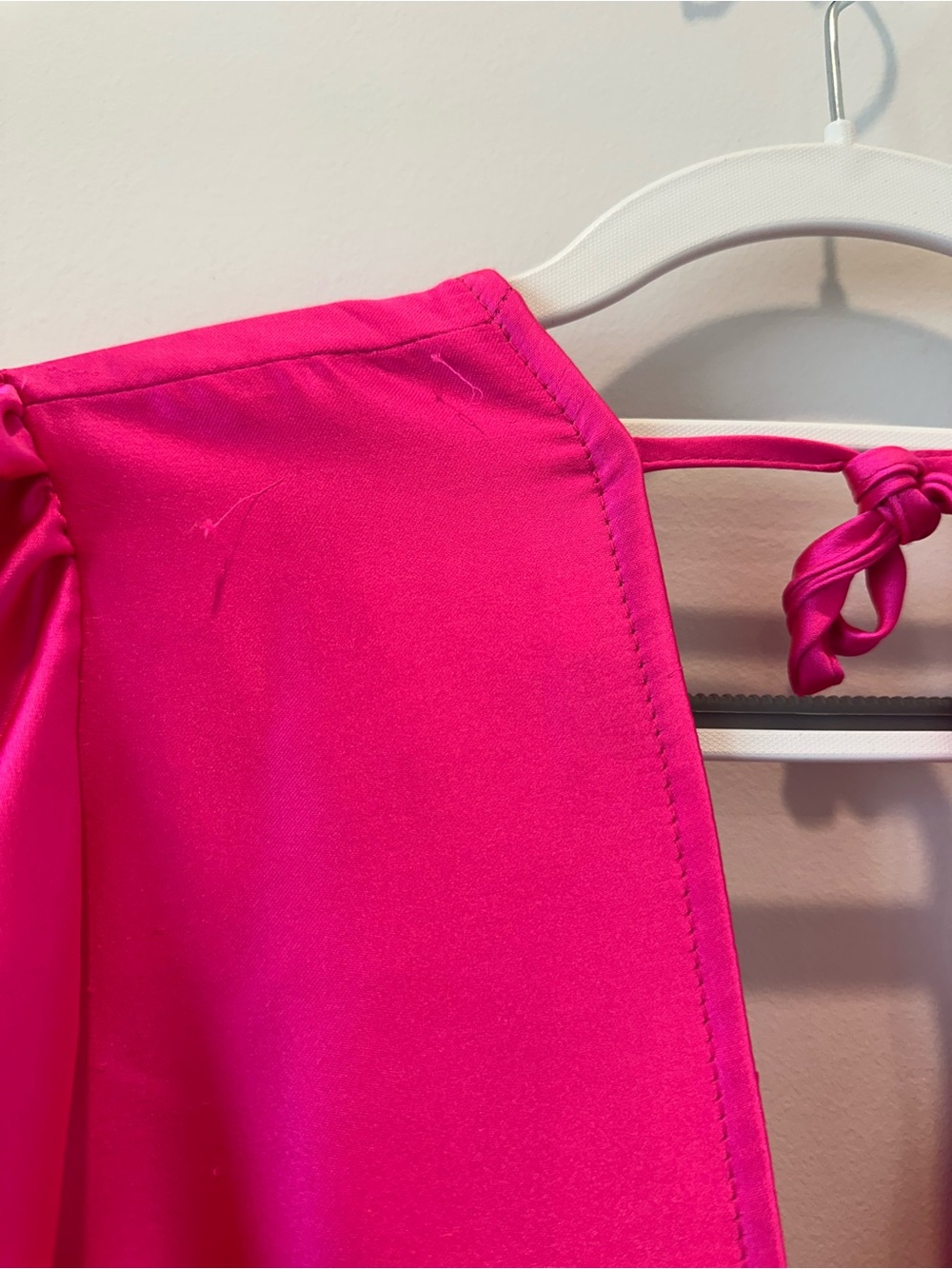 Topshop Satin Long Sleeve V Neck Bright Hot Pink Peplum Mini Dress Wedding Guest - Picture 13 of 14